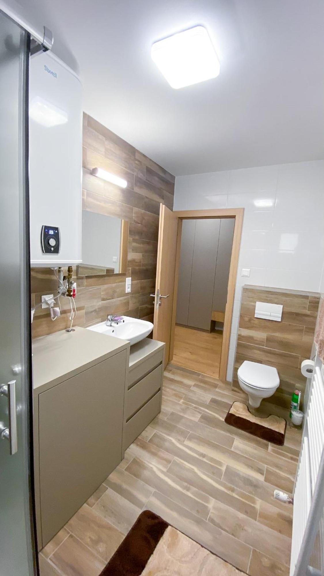 Riverfront Apartment Бешенёва Экстерьер фото